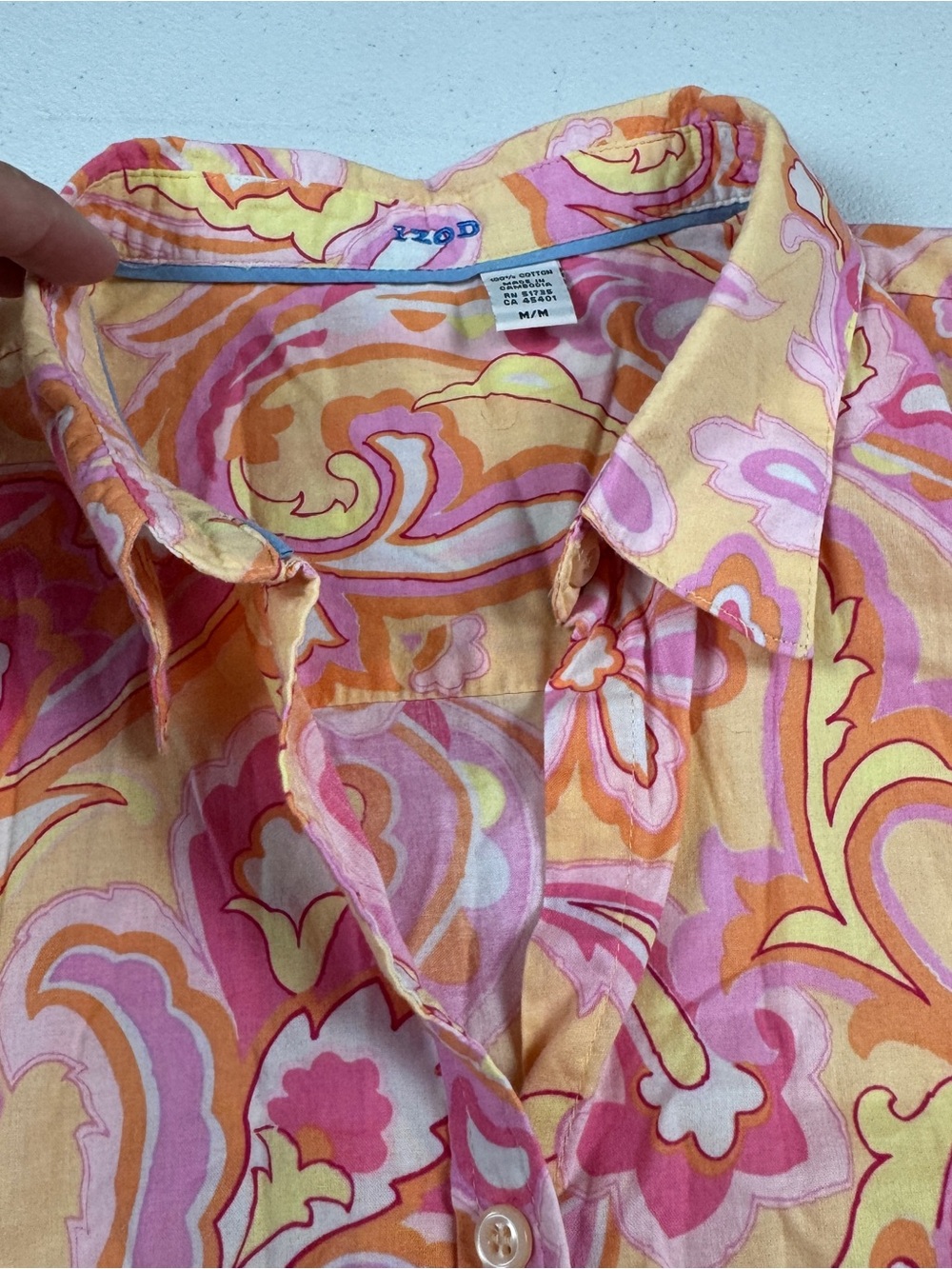 Izod Button Down Shirt Womens M Medium Short Sleeve V Neck Yellow Pink Orange‎ - Picture 5 of 8